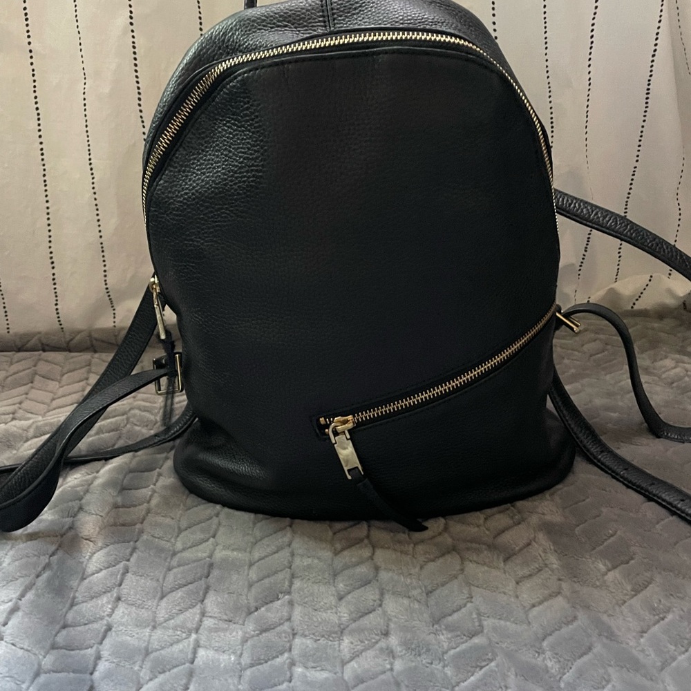 Calvin Klein Leather Backpack. - image 2